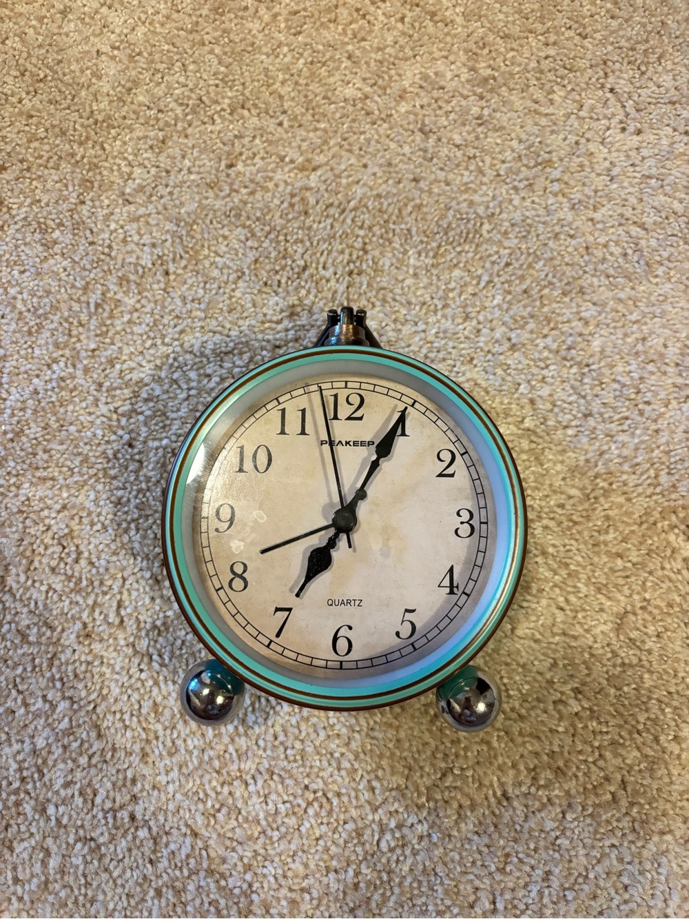 Turquoise Round Table Clock - Home Wall Decor